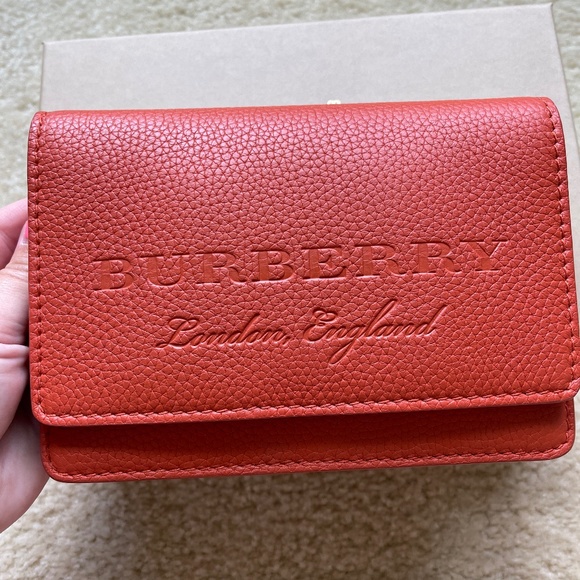 Burberry Bag - Picture 1 of 9